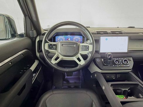 Used 2022 Land Rover Defender 110 S AWD/4WD image 12