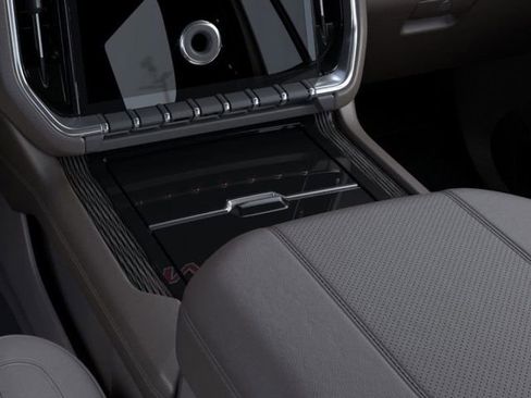 New 2026 GMC Yukon Elevation w/ Elevation Premium Package image 23