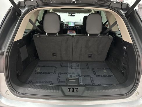 Used 2023 Lincoln Aviator Reserve w/ Equipment Group 201A image 44