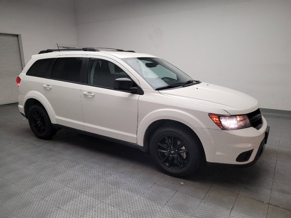 Used 2019 Dodge Journey SE w/ Connectivity Group FWD image 11