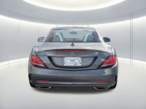 Used 2020 Mercedes-Benz SLC 300 image 5
