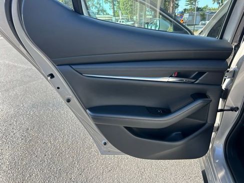 New 2026 MAZDA MAZDA3 2.5 S Hatchback w/ Premium Pkg image 8