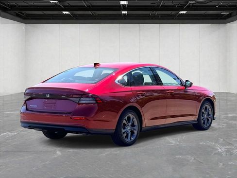 Used 2024 Honda Accord EX image 5