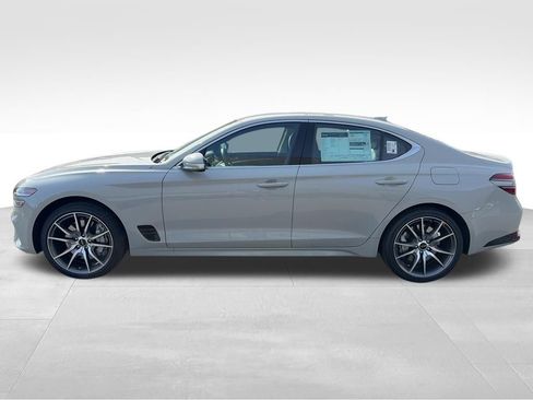 New 2026 Genesis G70 2.5T image 10