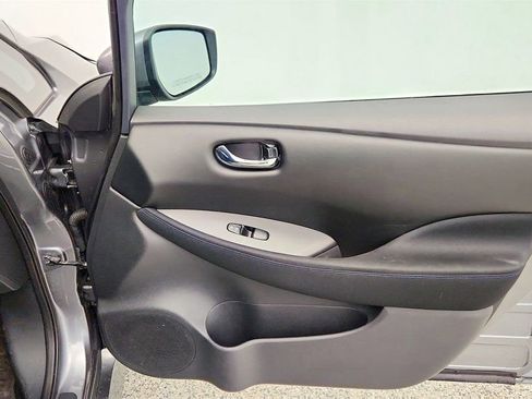 Used 2019 Nissan Leaf S w/ S Charge Package image 25