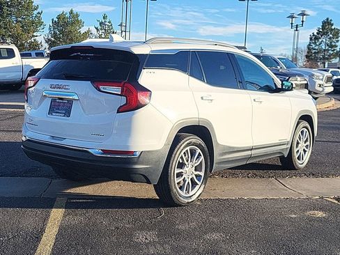 Used 2022 GMC Terrain SLT image 5