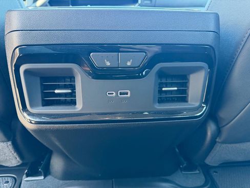 Used 2026 GMC Sierra 1500 AT4 w/ AT4 Premium Package AWD/4WD image 22