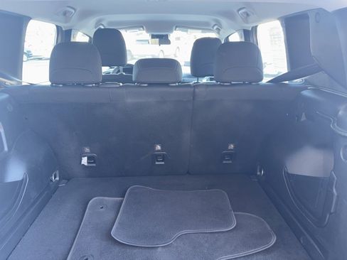 Used 2021 Jeep Renegade Sport image 18