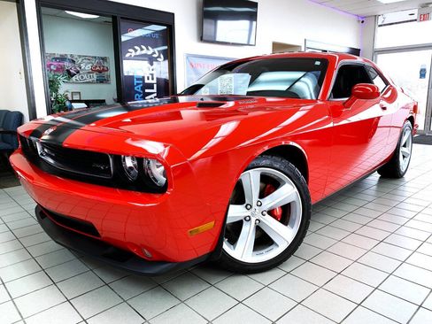 Used 2010 Dodge Challenger SRT8 w/ SRT Option Group II RWD image 2