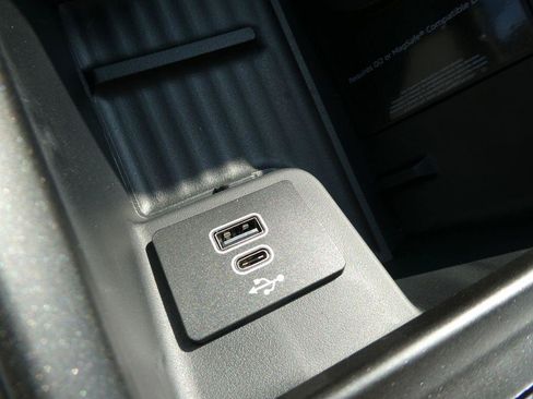 New 2027 Ford Expedition Platinum w/ Stealth Appearance Package AWD/4WD image 24