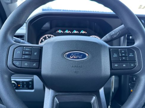 New 2026 Ford F250 XLT w/ FX4 Off-Road Package image 23