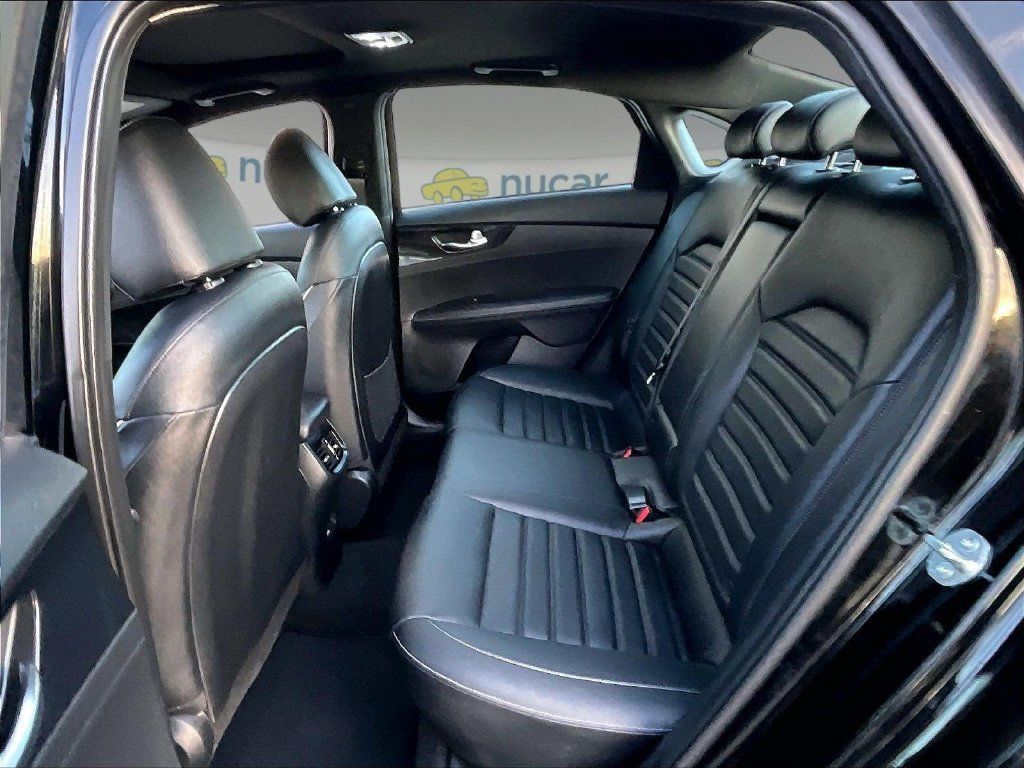 Used 2024 Kia Forte GT-Line w/ GT-Line Premium Package FWD image 15