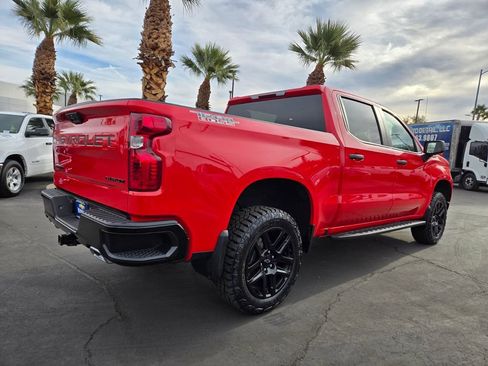 Used 2024 Chevrolet Silverado 1500 Custom Trail Boss w/ LPO, Dark Essentials Package image 6