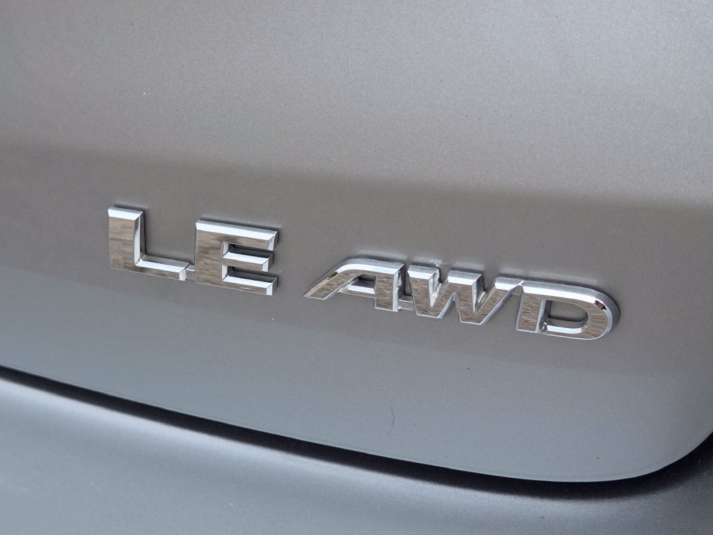 Used 2017 Toyota Highlander Plus AWD/4WD image 23