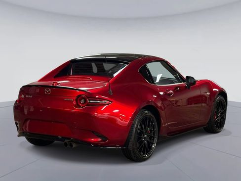 Used 2025 MAZDA MX-5 Miata RF Club w/ Weather Package RWD image 10