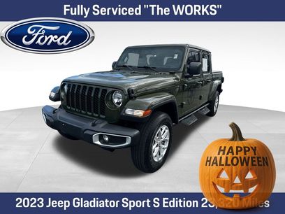Used 2023 Jeep Gladiator Sport