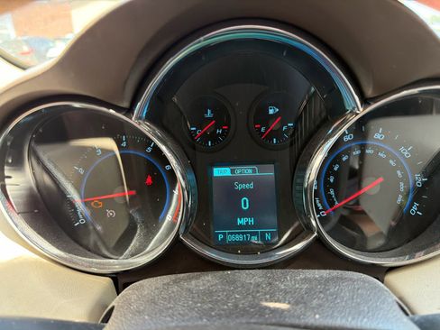 Used 2013 Chevrolet Cruze LTZ FWD image 8