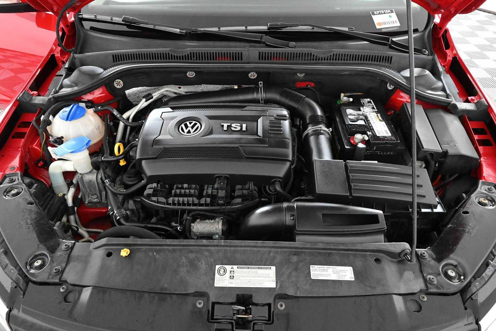 Used 2014 Volkswagen Jetta SE FWD image 28