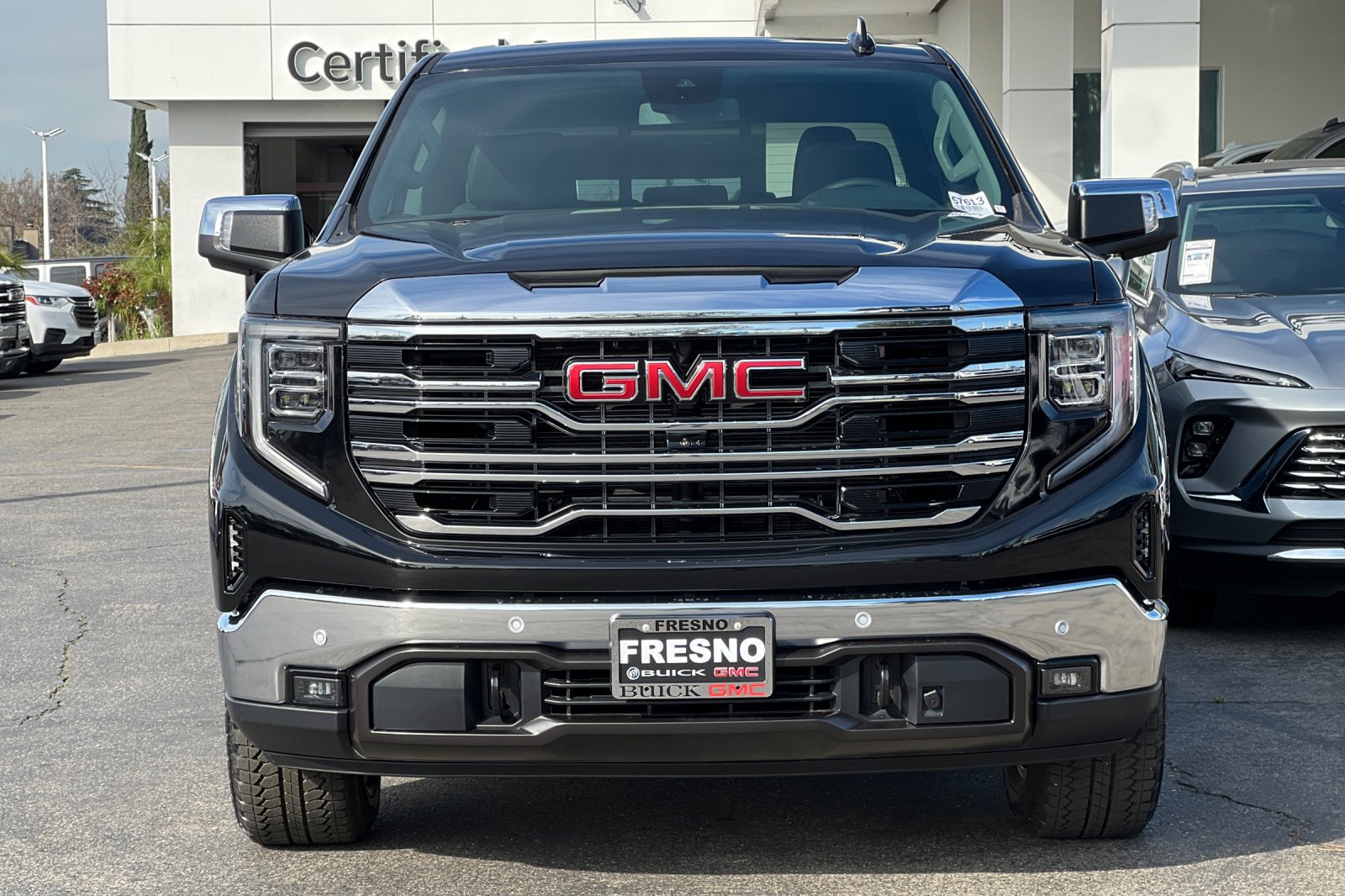 Used 2026 GMC Sierra 1500 SLT w/ SLT Premium Plus Package AWD/4WD image 11