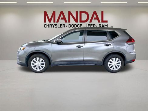 Used 2019 Nissan Rogue S FWD image 9