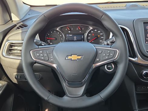 Used 2024 Chevrolet Equinox LT w/ LPO, Floor Liner Package FWD image 19