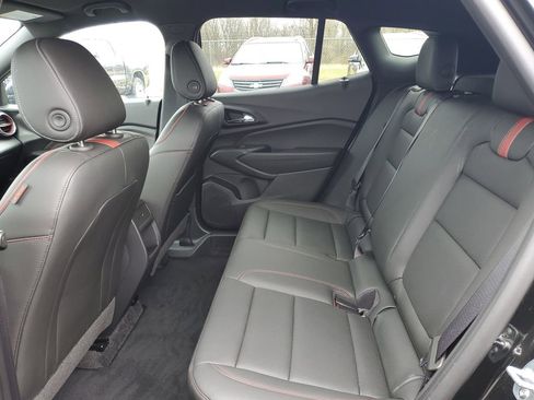 Certified 2025 Chevrolet Trax RS w/ Driver Confidence Package image 25