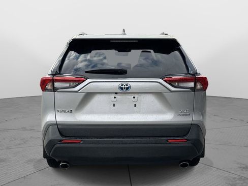 Used 2024 Toyota RAV4 XLE Premium image 44