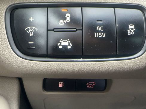 Used 2019 Kia Sorento EX w/ EX Touring Package image 20