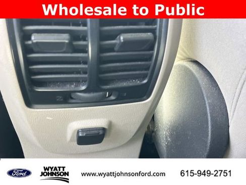 Used 2017 Ford Escape SE image 17