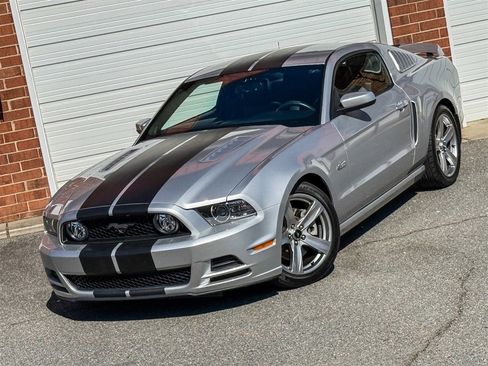 Used 2013 Ford Mustang GT Premium w/ GT Coupe Accessory Pkg 5 image 8