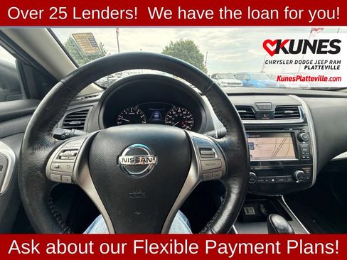 Used 2014 Nissan Altima 2.5 SL w/ Technology Package FWD image 15