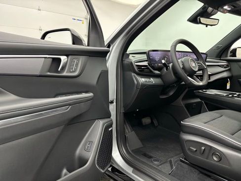 New 2026 Buick Enclave Sport Touring w/ Power Package AWD/4WD image 18
