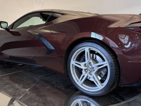 Used 2023 Chevrolet Corvette Stingray Premium Cpe w/ Z51 Performance Package image 22