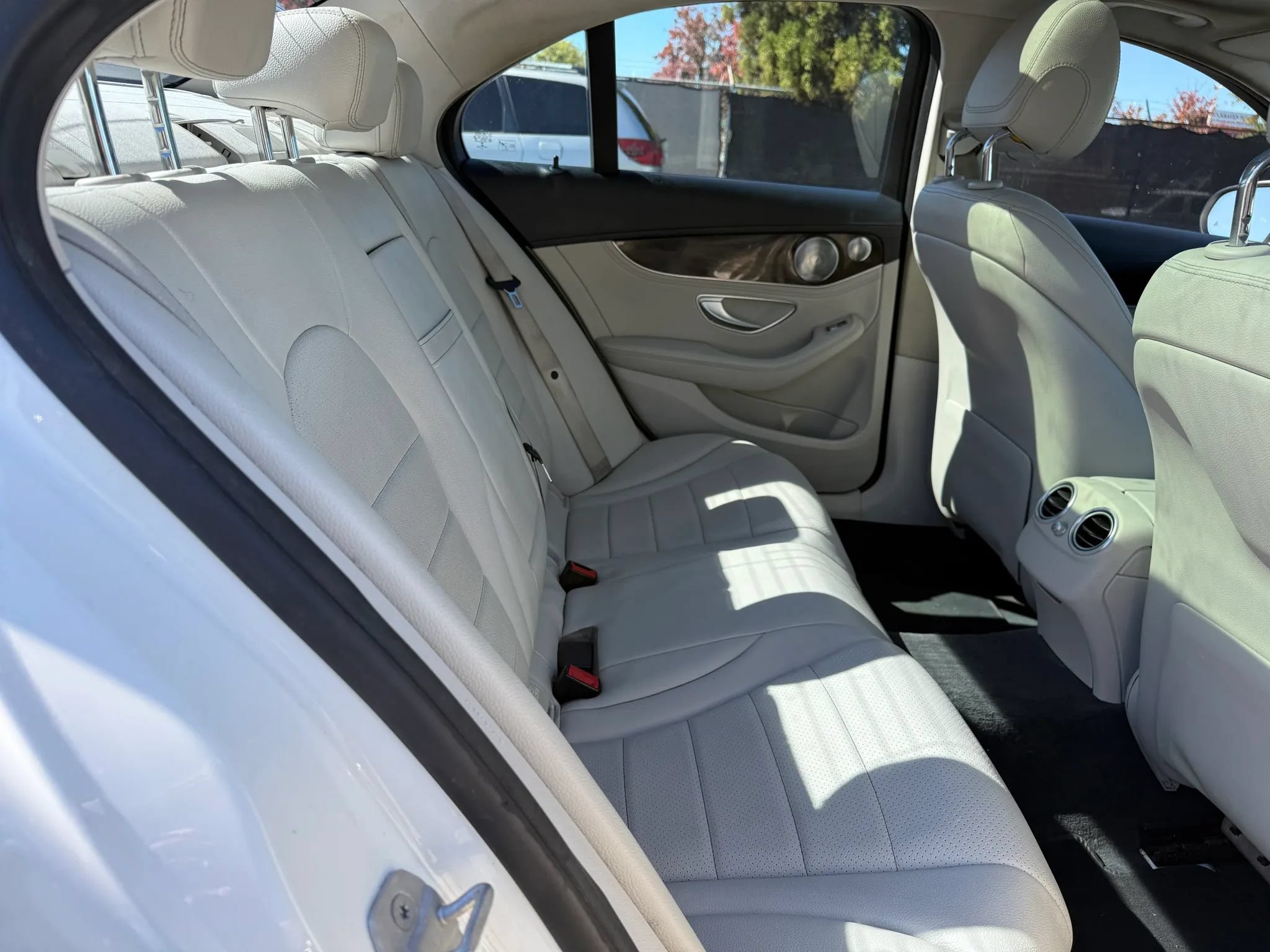 Used 2016 Mercedes-Benz C 300 4MATIC Sedan image 20