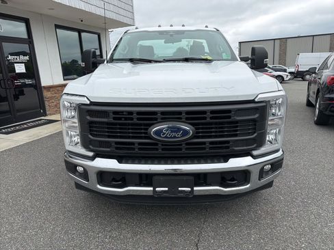 Used 2023 Ford F250 XL w/ XL Chrome Package RWD image 9