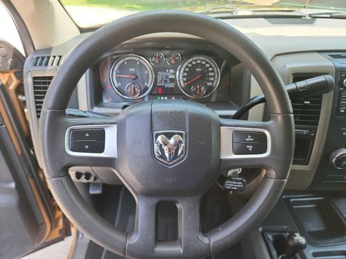 Used 2011 RAM 2500 ST w/ ST Popular Equipment Group AWD/4WD image 18
