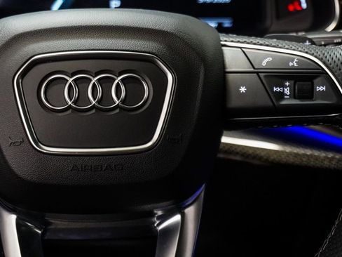 Used 2021 Audi SQ8 Prestige w/ Prestige Package image 16