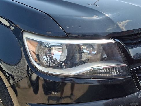 Used 2019 Chevrolet Colorado W/T w/ Custom Special Edition RWD image 8