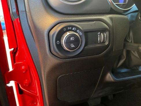 New 2023 Jeep Gladiator Sport image 8