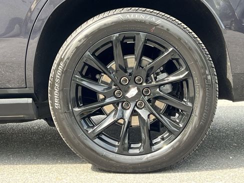 Used 2024 Cadillac Escalade Sport w/ LPO, ONYX Package AWD/4WD image 17