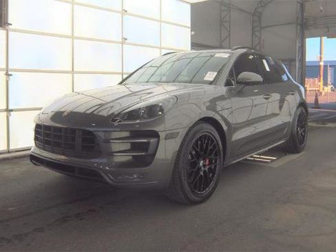 Used 2015 Porsche Macan Turbo AWD/4WD image 1