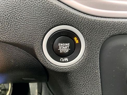 Used 2023 Dodge Charger SXT image 30