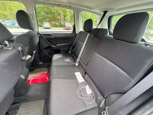 Used 2018 Subaru Forester 2.5i Premium AWD/4WD image 9