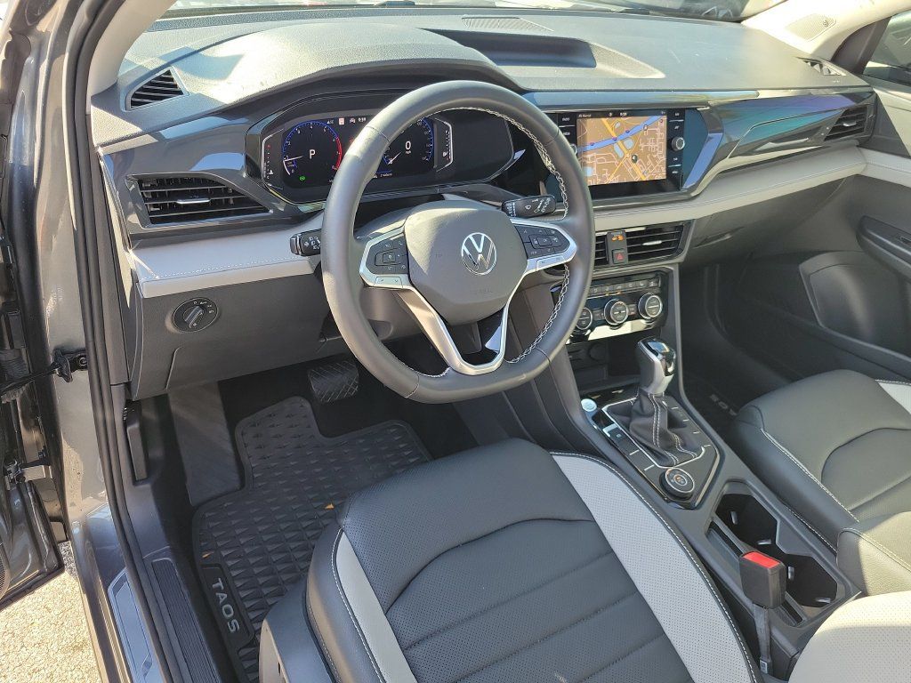 Used 2024 Volkswagen Taos SEL AWD/4WD image 20