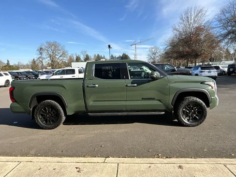 Used 2022 Toyota Tundra Limited image 6