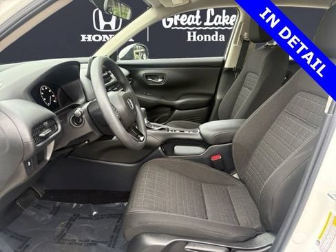 Certified 2024 Honda HR-V LX image 9