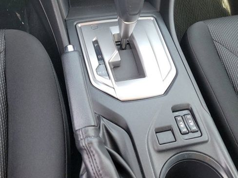 Used 2019 Subaru Impreza 2.0i Premium w/ Eyesight & BSD/Rcta & SRF image 10