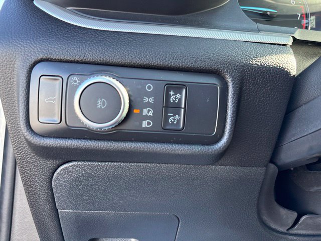 Used 2022 Ford Explorer XLT w/ Equipment Group 202A AWD/4WD image 40