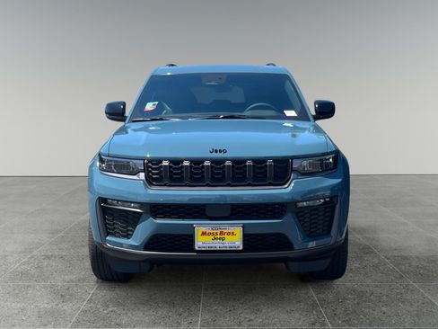 New 2026 Jeep Grand Cherokee Limited AWD/4WD image 8