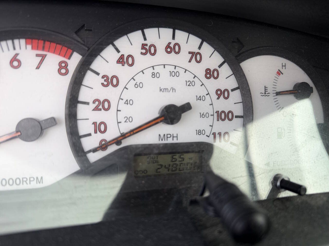 Used 2003 Toyota Corolla CE FWD image 38